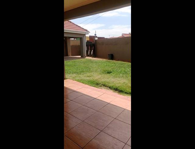 2 BEDROOM PROPERTY TO RENT IN LIKOLE